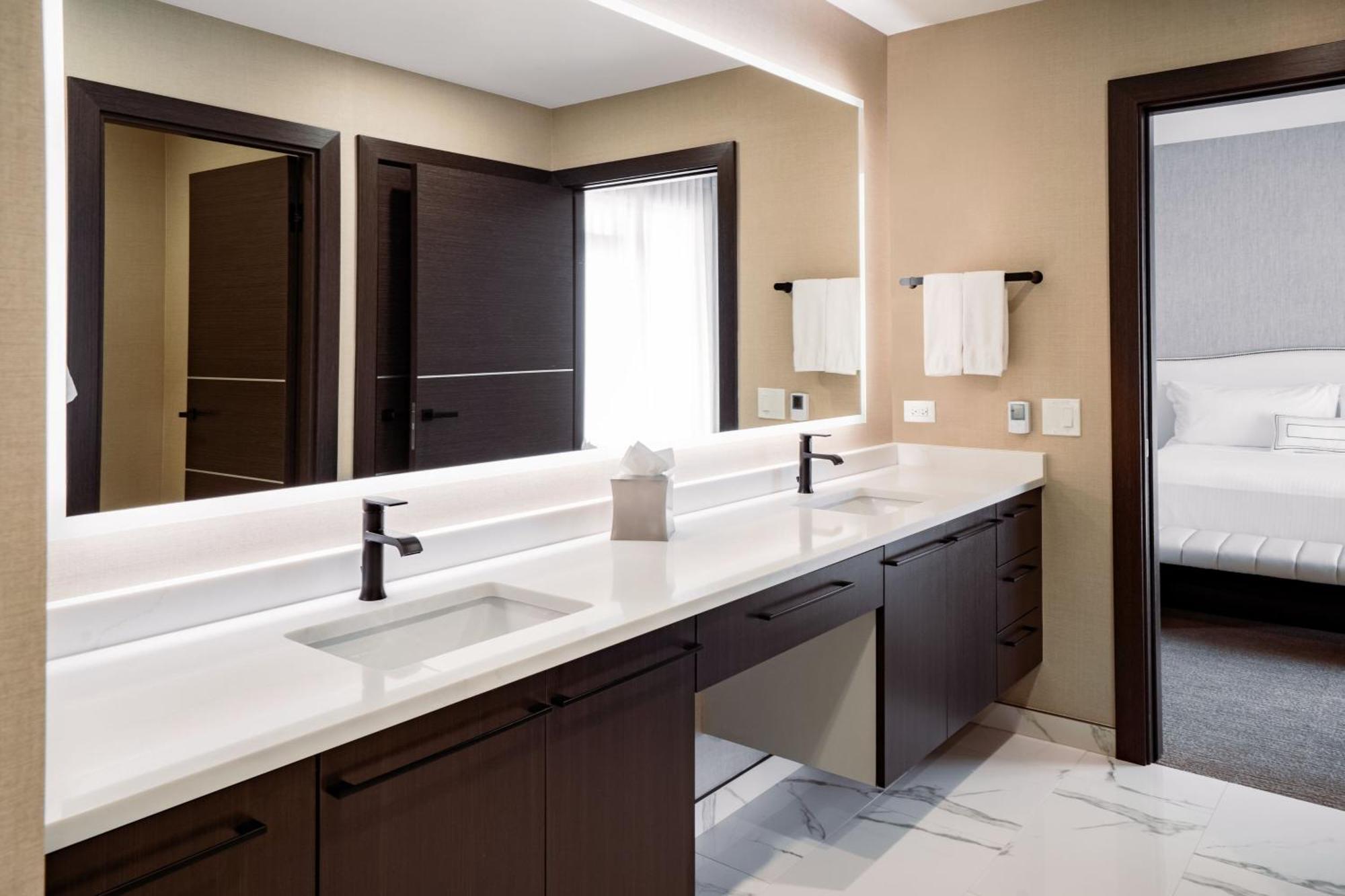 Springhill Suites By Marriott Chicago Chinatown Esterno foto