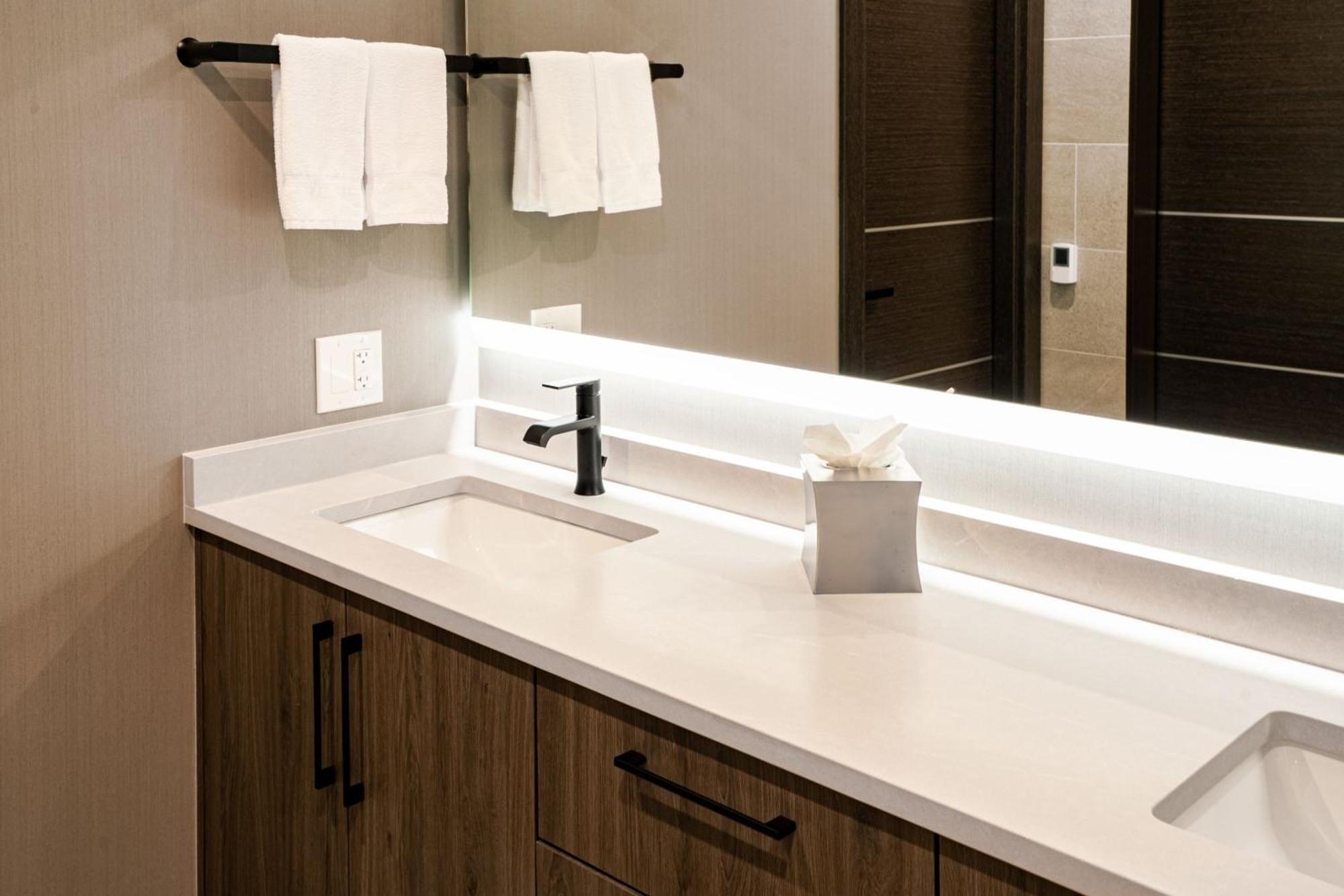 Springhill Suites By Marriott Chicago Chinatown Esterno foto