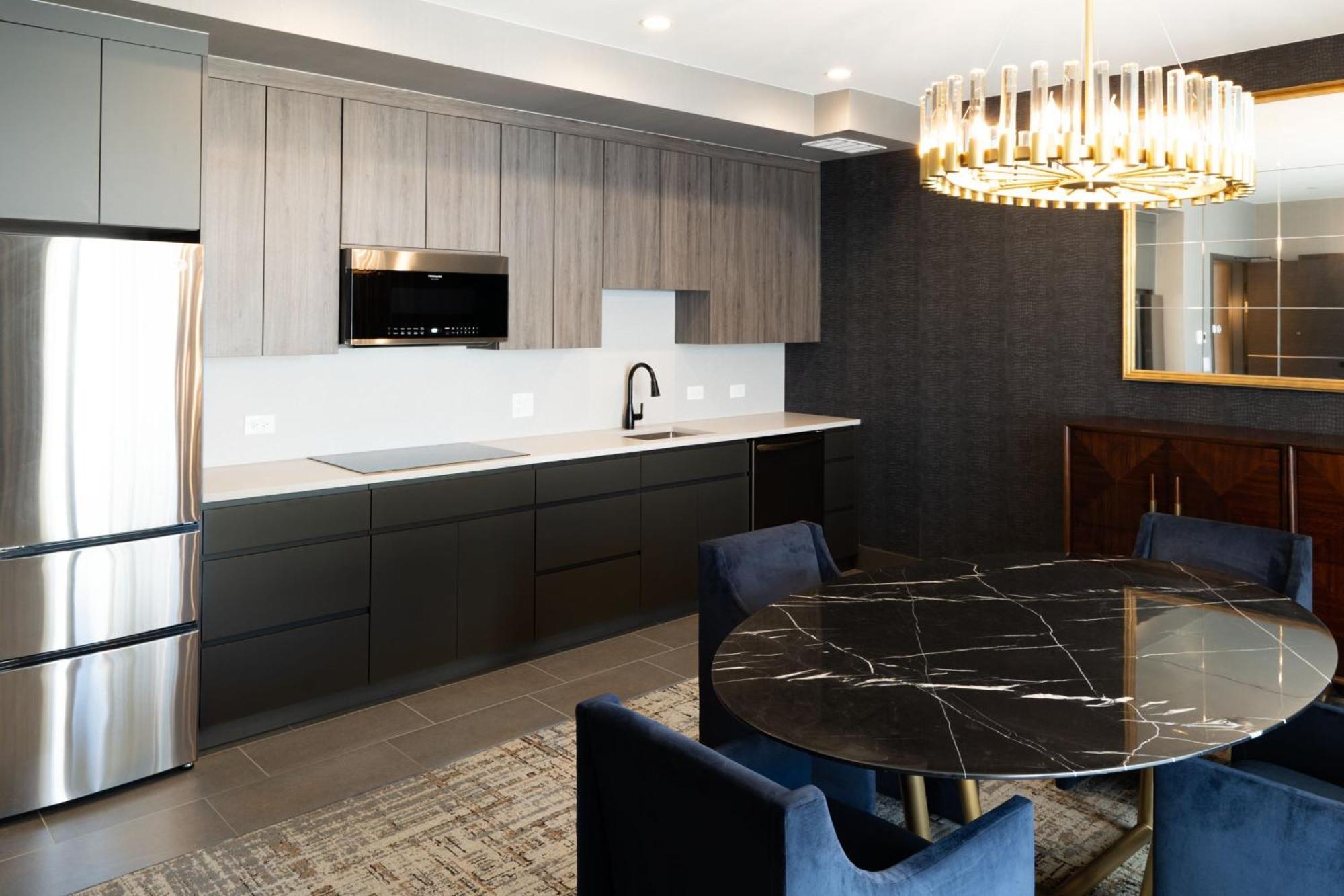 Springhill Suites By Marriott Chicago Chinatown Esterno foto